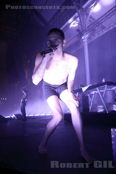 SLOWTHAI - 2019-10-31 - PARIS - Grande Halle de La Villette - Nef - 